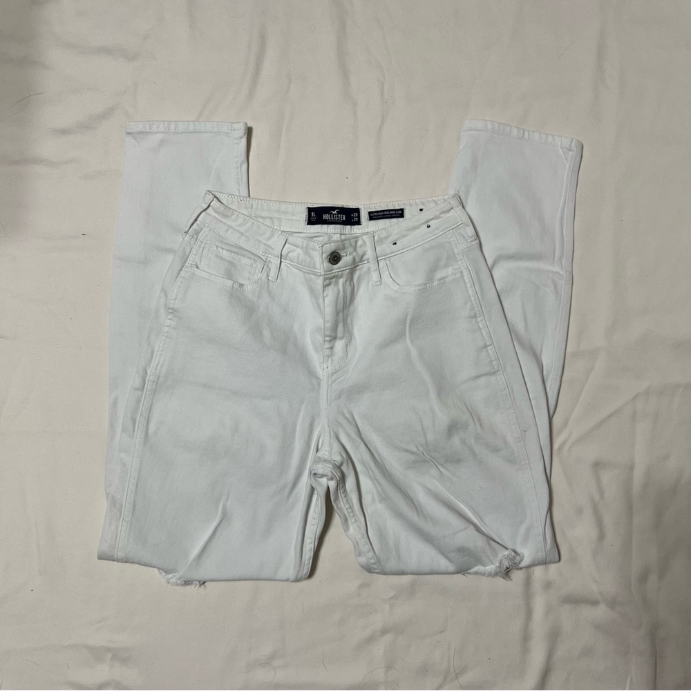 Hollister ultra high rise mom jeans